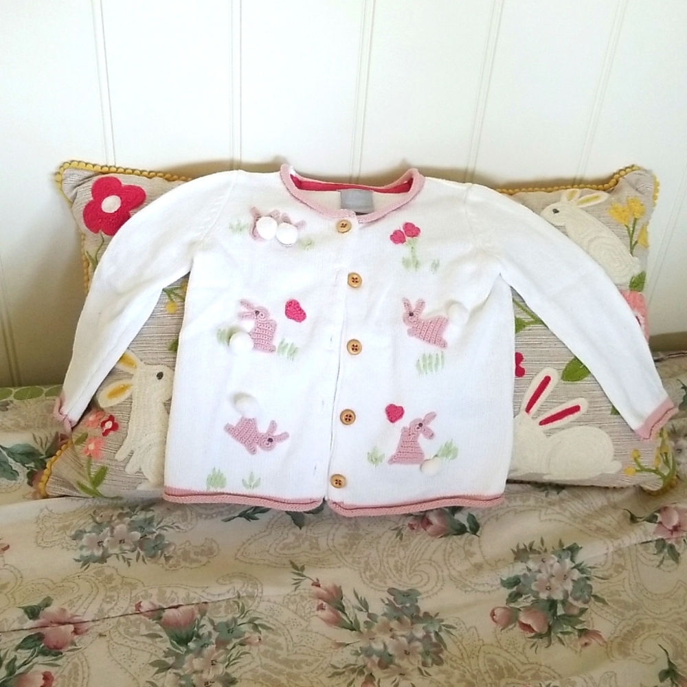 🐰Adorable Spring Bunny Sweater🐰